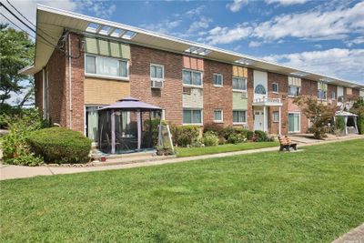 D1 - 267 N Newbridge Road, Condo with 0 bedrooms, 1 bathrooms and null parking in Levittown NY | Image 2