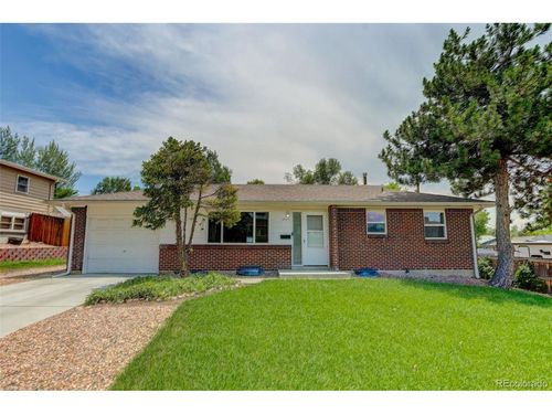 9820 Croke Dr, Northglenn, CO, 80260-5624 | Card Image