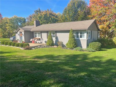 2019 Valley View Rd., House other with 3 bedrooms, 1 bathrooms and null parking in Hermitage PA | Image 2