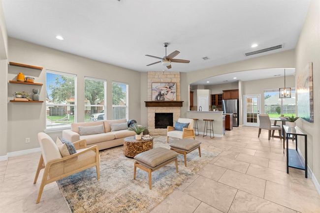 2803 Lockeridge Place Dr, House other with 6 bedrooms, 3 bathrooms and 2 parking in Spring TX | Image 8