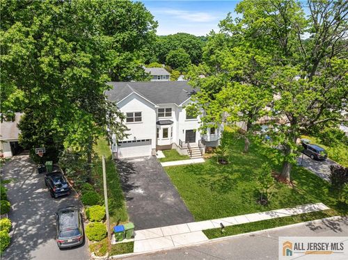 60 Jersey Ave, Edison, NJ, 08820-3527 | Card Image