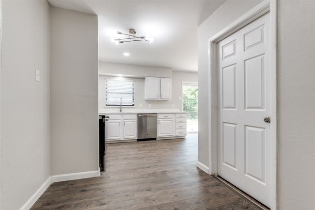 2406 Globe Ave, House other with 3 bedrooms, 2 bathrooms and null parking in Dallas TX | Image 11