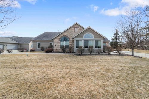 53 Harvest Way, Fitchburg, WI, 53711-7708 | Card Image