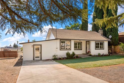 10269 Live Oak Ave, Beaumont, CA, 92223 | Card Image