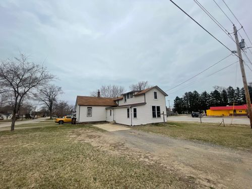 5 N Eagle St, New Buffalo, MI, 49117-1226 | Card Image