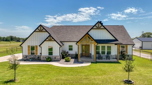 1401 County Road 1470, Chico, TX, 76431-3336 | Card Image