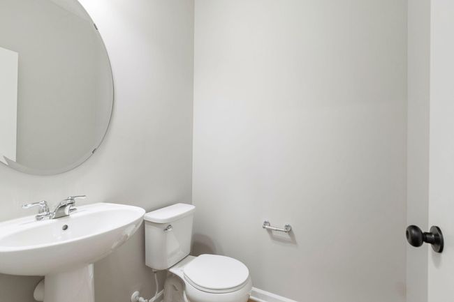 Powder Room | Image 31