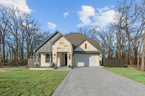 105 Water Oak Rd, Trinidad, TX, 75163-5134 | Card Image
