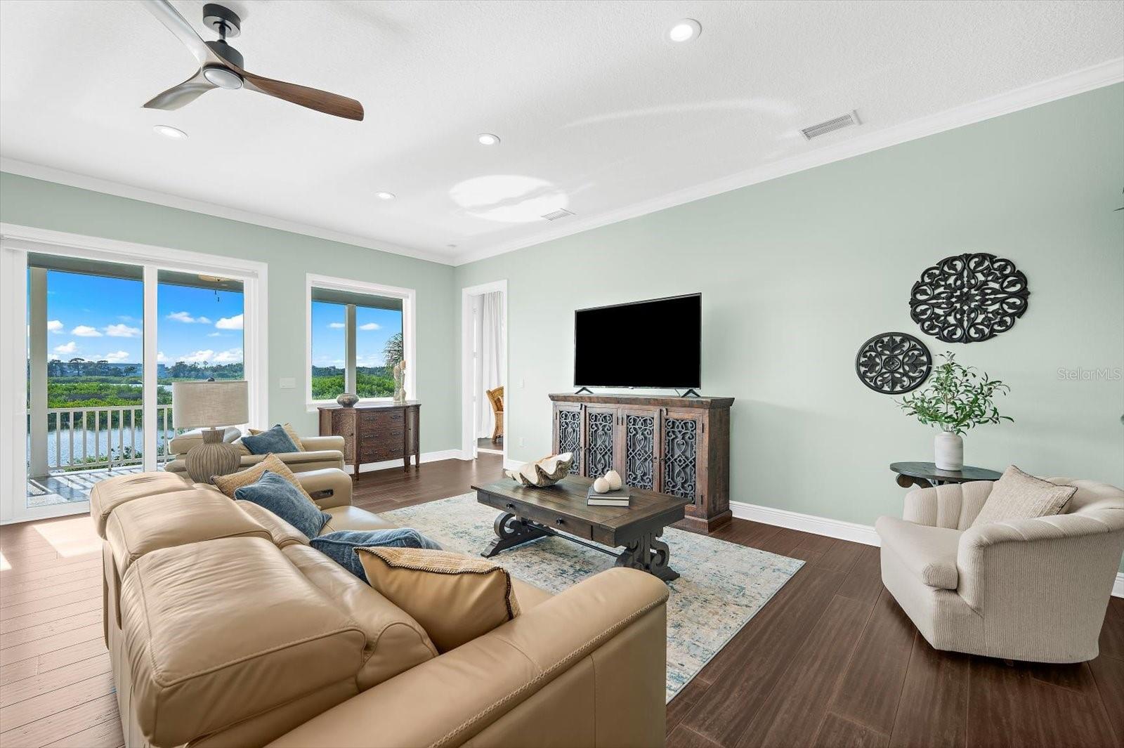 Residential in TARPON SPRINGS 2