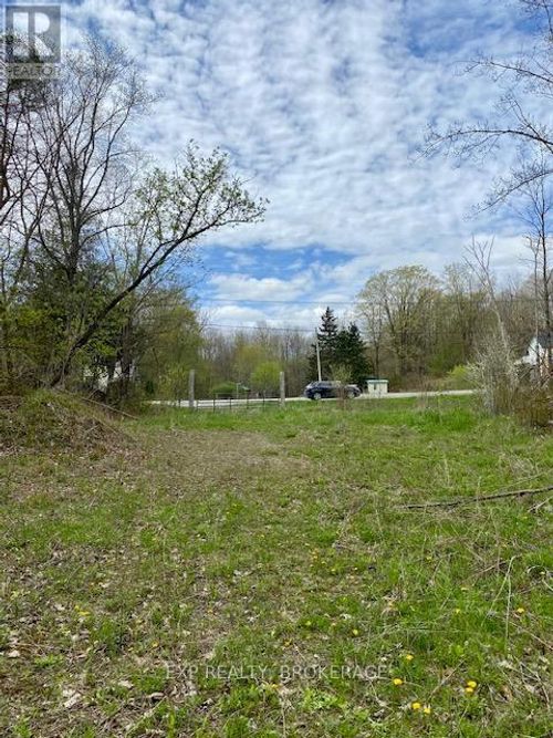 10914 County Road 38 Road, Central Frontenac (Frontenac Centre), ON, K0H2K0 | Card Image
