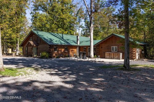 177 Camp Laurel Rd, Mifflinburg, PA, 17844-7015 | Card Image