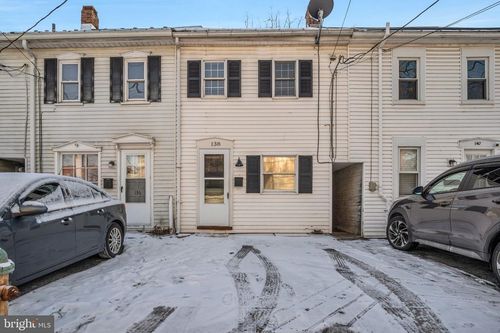 138 Church Ave, CARLISLE, PA, 17013-3203 | Card Image