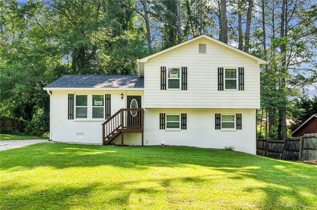 Kelly Lake Dr, Decatur, GA 30032