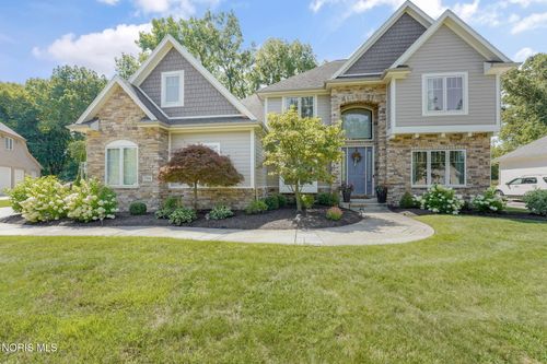 7559 Olympic Pkwy, Sylvania, OH, 43560-4343 | Card Image