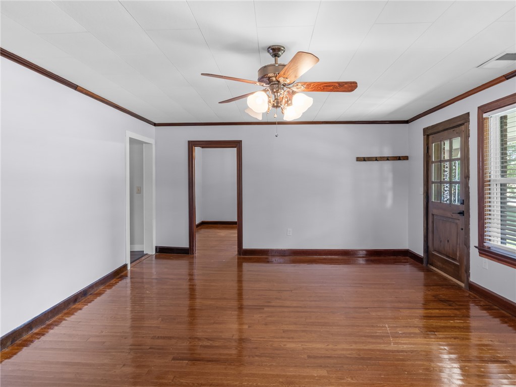 Residential in Seneca 4