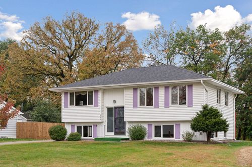 253 Stardust Blvd, Circle Pines, MN, 55014-1614 | Card Image