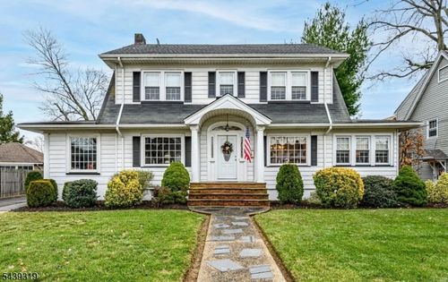 925 Bryant St, Rahway, NJ, 07065-3136 | Card Image