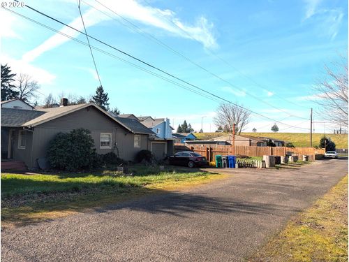 9726 Se Clinton St, Portland, OR, 97266-1313 | Card Image