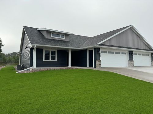 2955 Red Clover St, HOLMEN, WI, 54636-3306 | Card Image