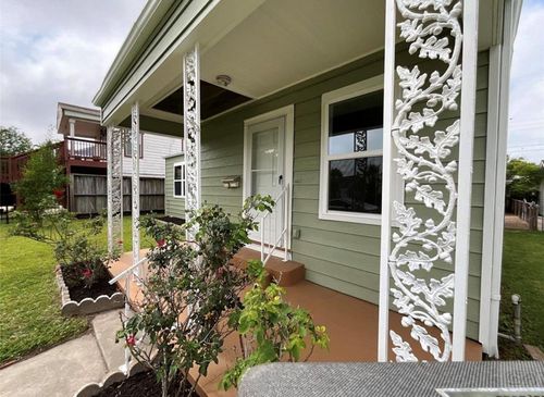 4806 Alamo Dr, Galveston, TX, 77551-4525 | Card Image