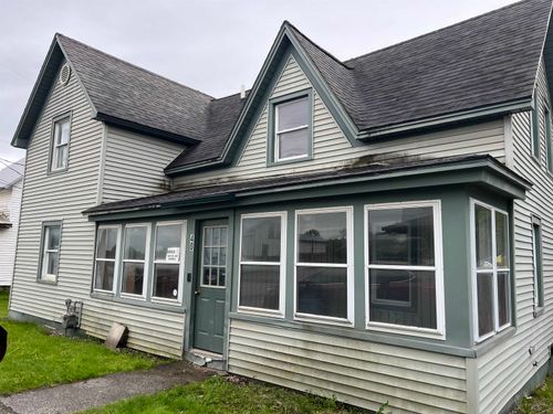 40 East St, Enosburg Falls, VT, 05450-6189 | Card Image