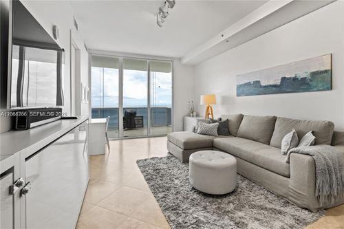 3702-18201 Collins Ave, Sunny Isles Beach, FL, 33160-5107 | Card Image