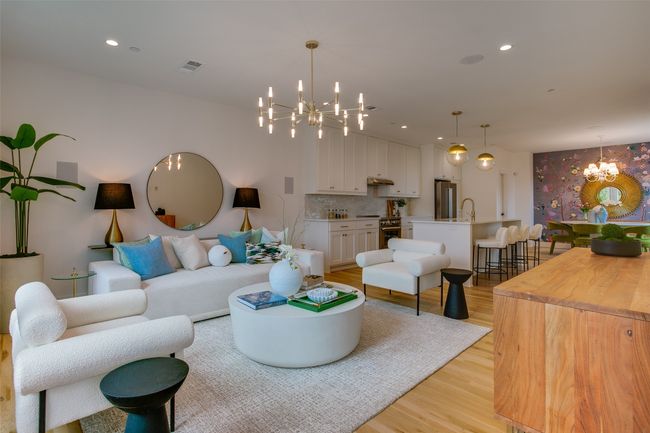APT-504 - 7207 Gaston Ave, Condo with 2 bedrooms, 3 bathrooms and null parking in Dallas TX | Image 5