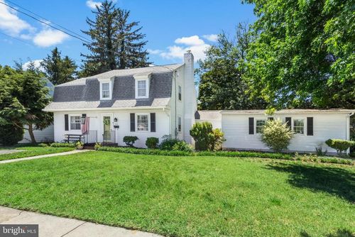 526 N Shipley St, SEAFORD, DE, 19973-2320 | Card Image