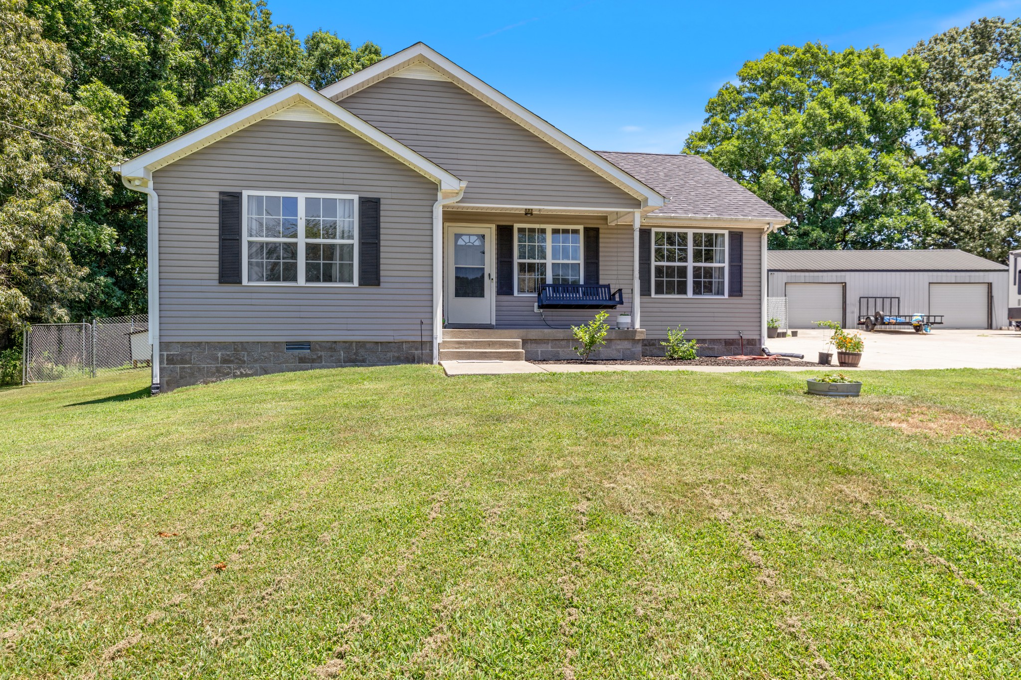 Howard Rd, White Bluff, TN 37187