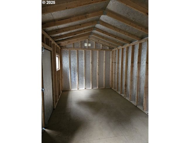 15216 Creek View Ln, House other with 2 bedrooms, 1 bathrooms and null parking in Vernonia OR | Image 34