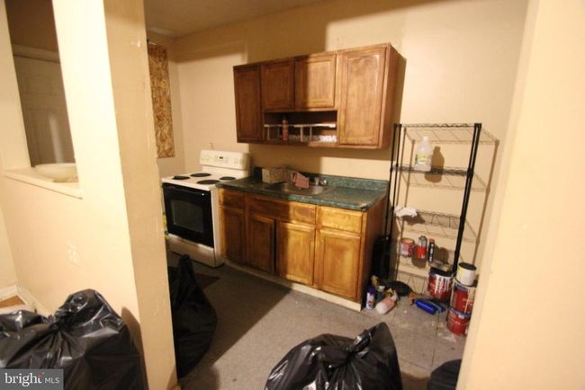 1146 S Ruby St, Townhouse with 3 bedrooms, 1 bathrooms and null parking in PHILADELPHIA PA | Image 4