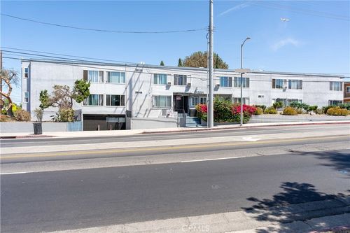 13061 Vanowen St, North Hollywood, CA, 91605 | Card Image