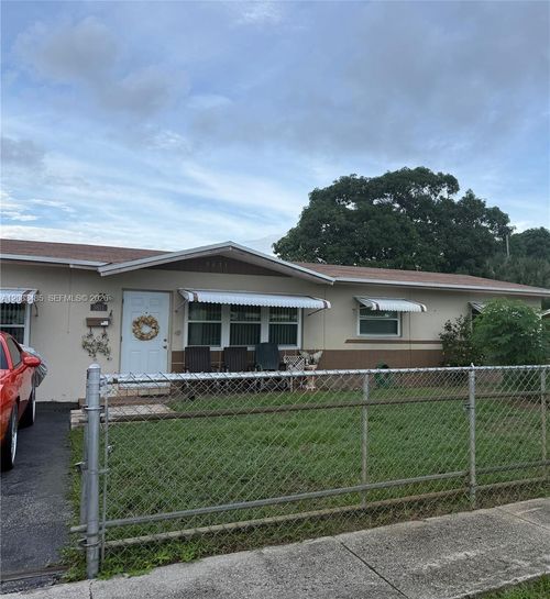 3611 Nw 5th Place, Lauderhill, FL, 33311 | Card Image
