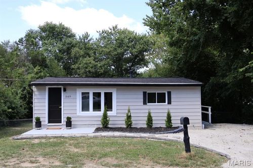 569 Karen Dr, Hillsboro, MO, 63050-5071 | Card Image
