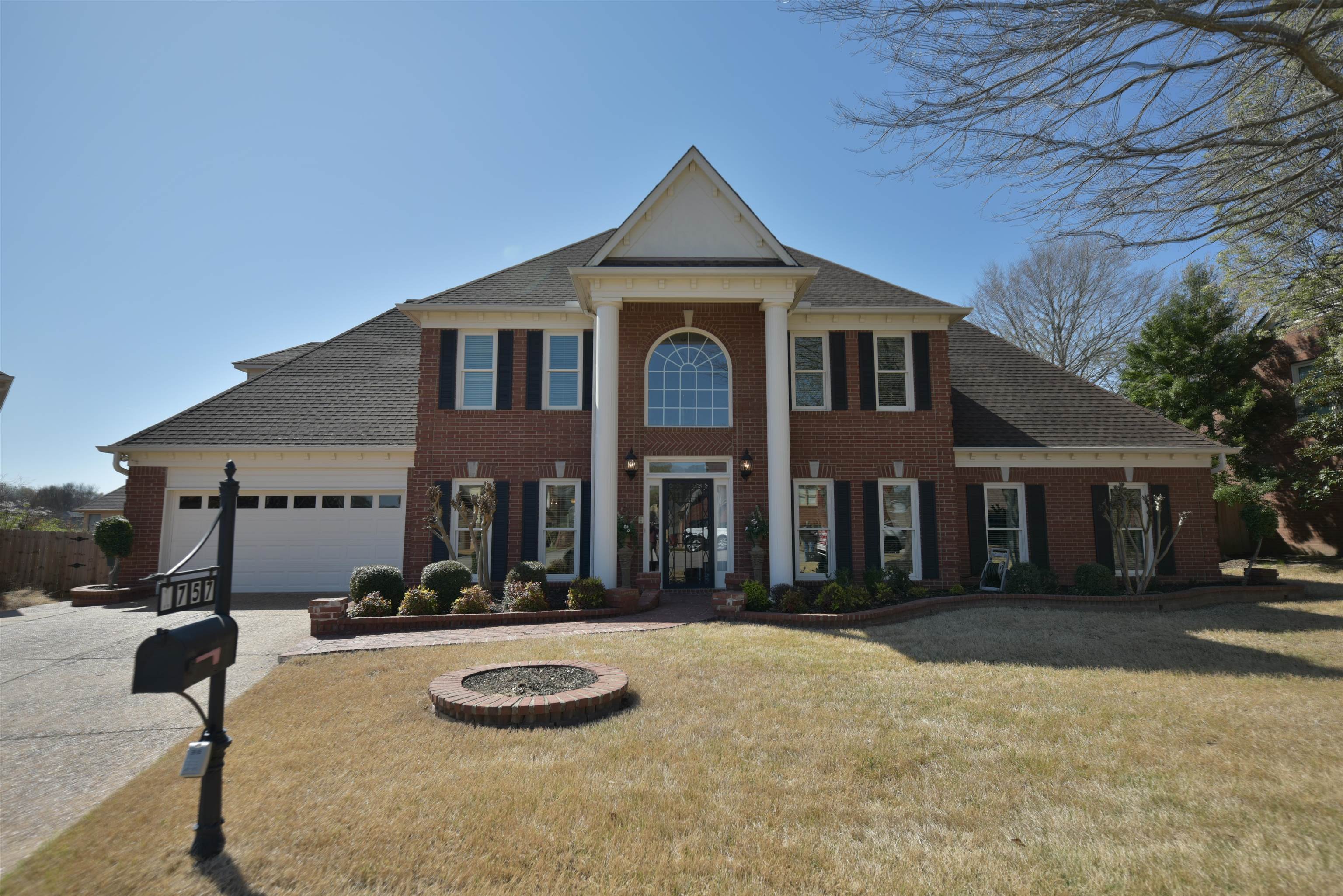 Lichfield Ct, Cordova, TN 38016