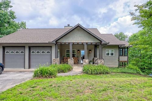 990 Hickory Nut Mountain Rd, Lakemont, GA, 30552 | Card Image