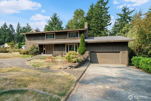 12316 Rebecca Dr Sw, Lakewood, WA, 98499-1122 | Card Image