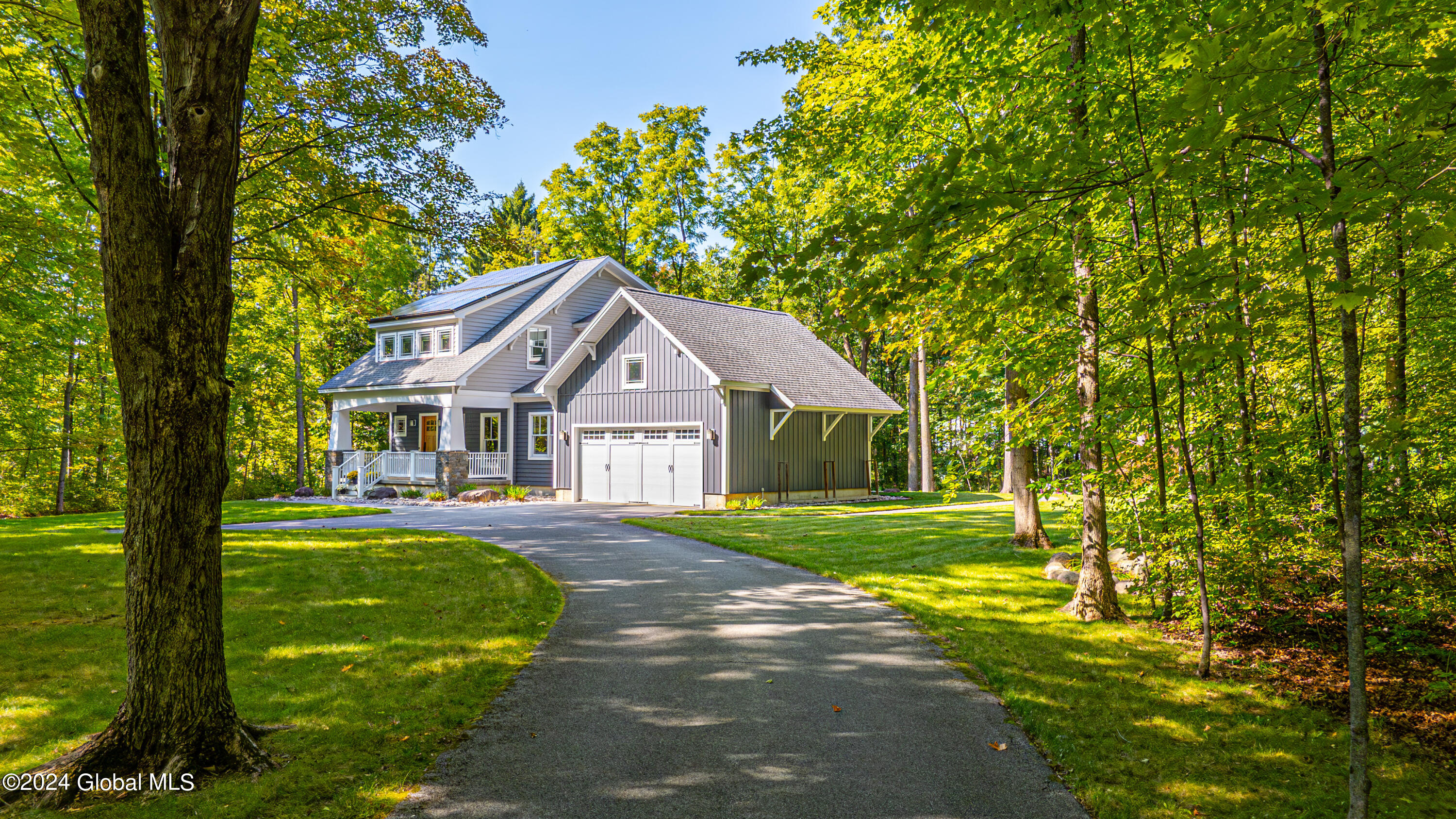 Clement Ave, Saratoga Springs, NY 12866