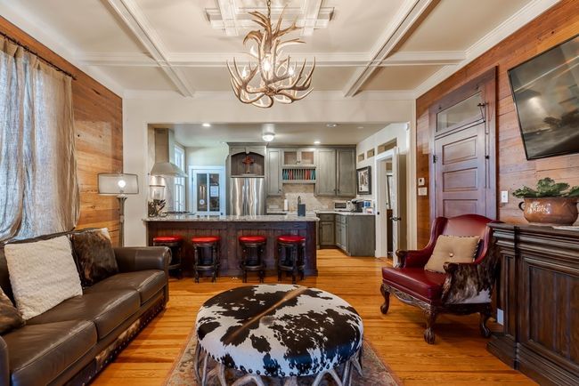 514 W Austin St, Home with 2 bedrooms, 2 bathrooms and null parking in Fredericksburg TX | Image 23