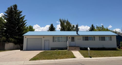 1206 Garnet St, Kemmerer, WY, 83101-3428 | Card Image