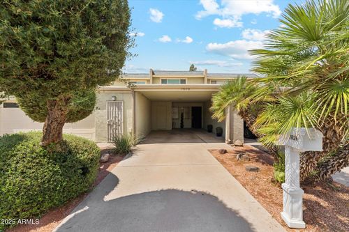 7628 N 19th Dr, Phoenix, AZ, 85021-6904 | Card Image