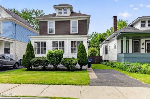 10 Matilda Street, Albany, NY, 12209 | Card Image