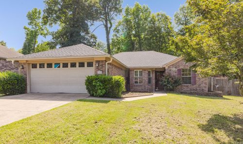 2921 Henson Pl, Bryant, AR, 72022-9117 | Card Image