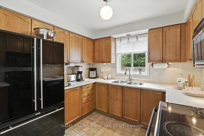 50 Plowman Dr, House other with 3 bedrooms, 4 bathrooms and 4 parking in Ajax ON | Image 13