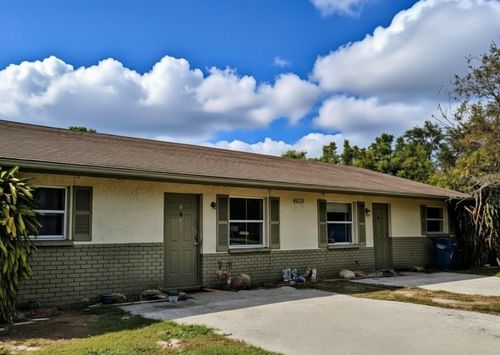 b-4520 68th St W, BRADENTON, FL, 34210-2535 | Card Image