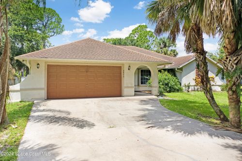 2470 Hunter Lane, Malabar, FL, 32950 | Card Image