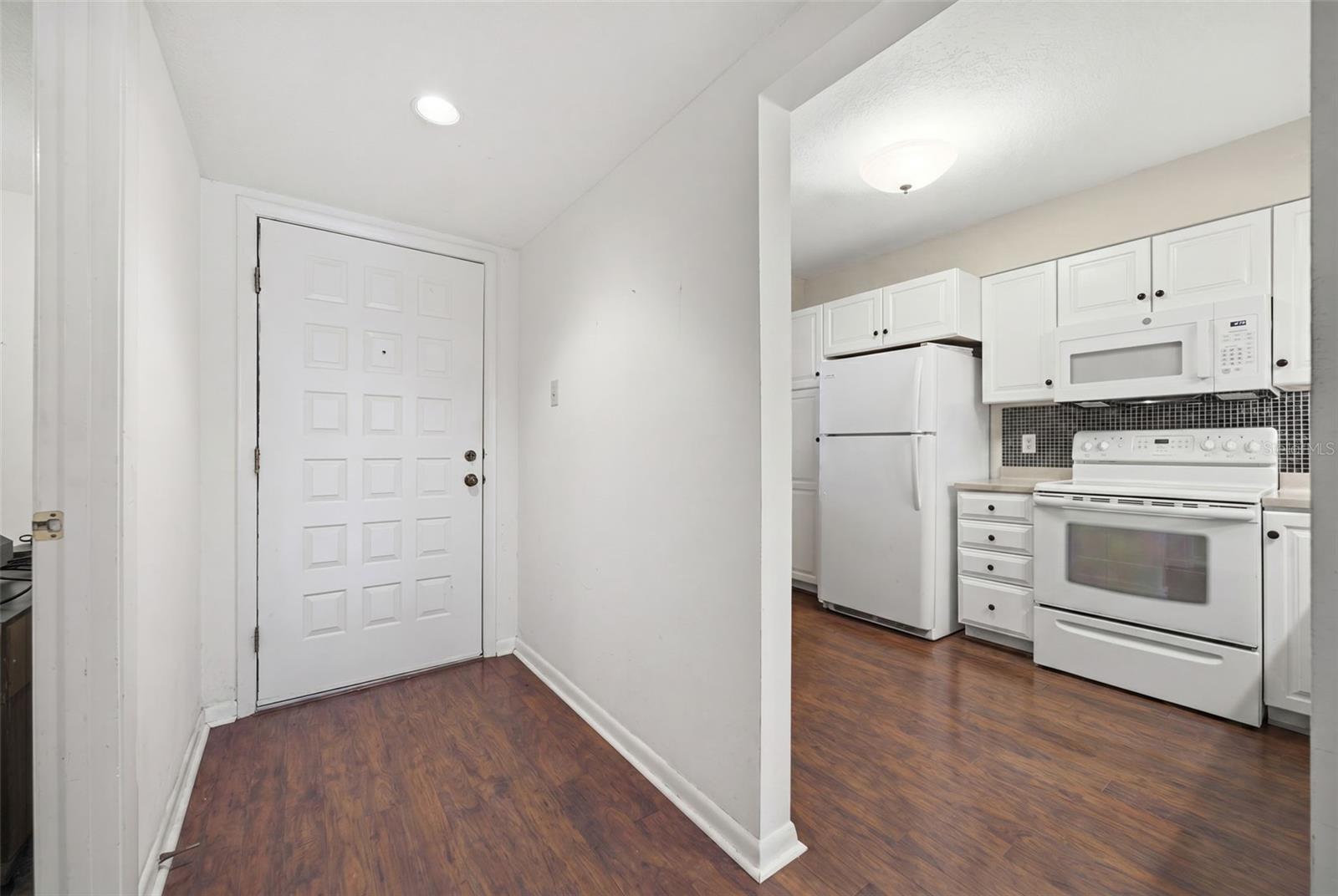 Residential in TARPON SPRINGS 4