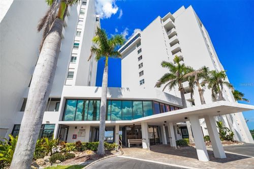 apt-302-19 Whispering Sands Dr, SARASOTA, FL, 34242-1690 | Card Image