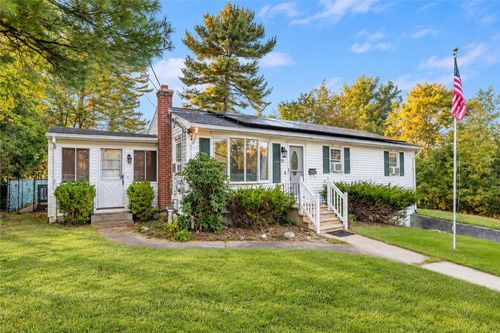 28 Rosemary St, Coventry, RI, 02816-6045 | Card Image