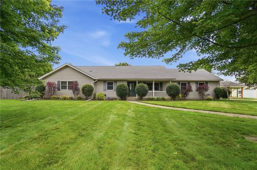 1700 W Sparrow Rd, Springfield, OH, 45502-7970 | Card Image